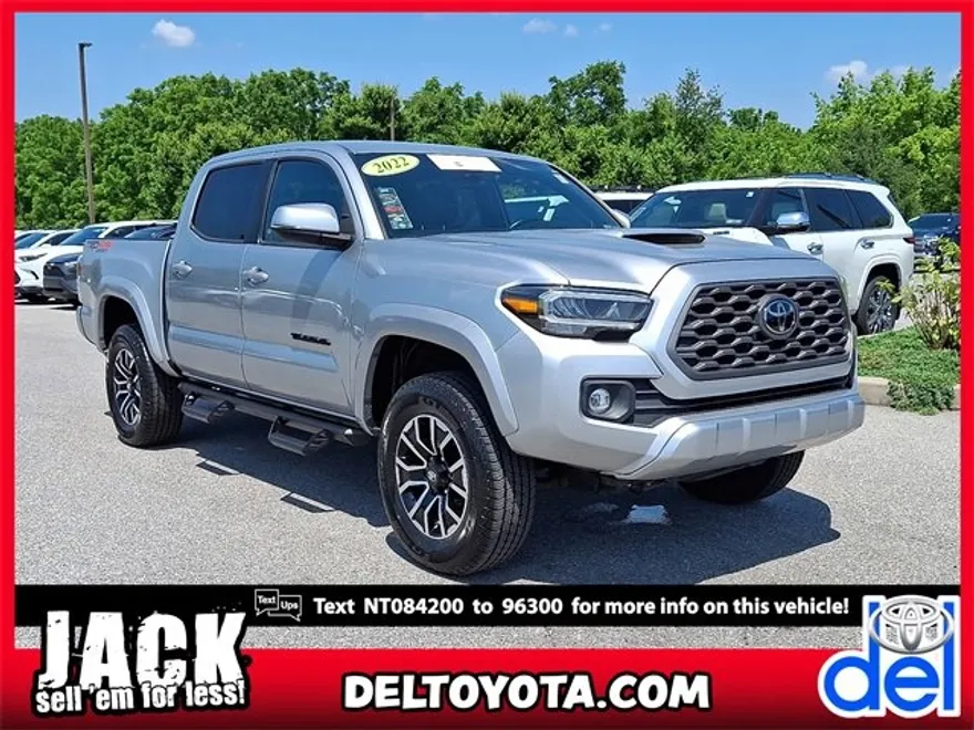 2022 Toyota Tacoma TRD Sport photo 1