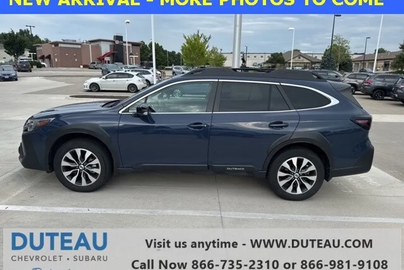 2023 Subaru Outback Limited XT photo 1