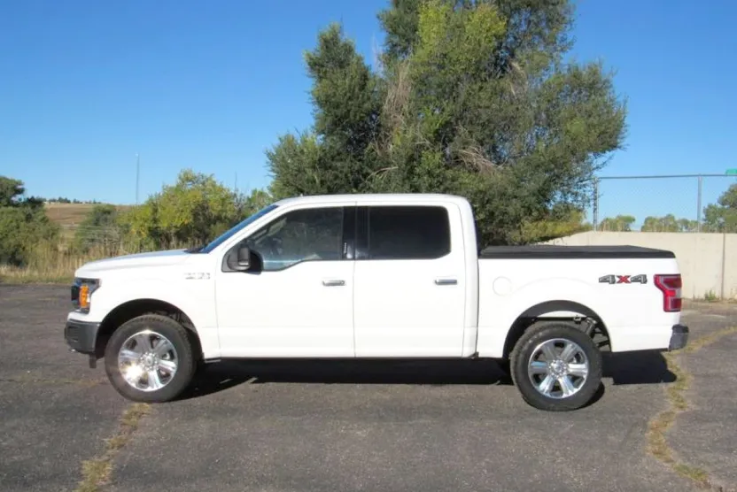 2020 Ford F-150 XLT photo 1