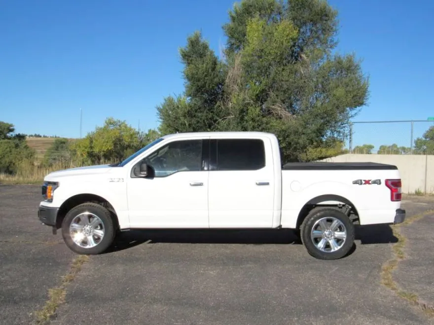 2020 Ford F-150 XLT photo 1