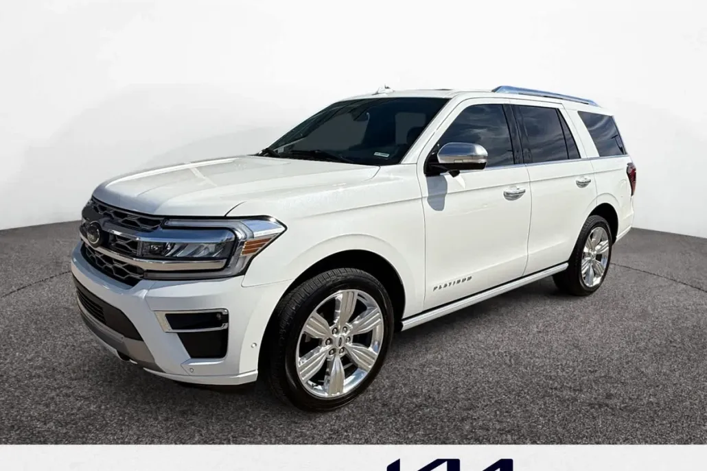 2022 Ford Expedition Platinum photo 1