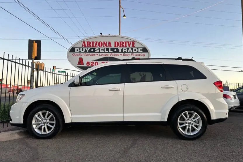 2015 Dodge Journey SXT photo 1