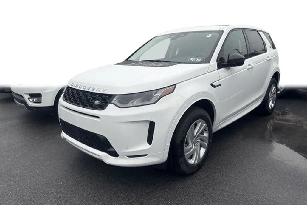 2025 Land Rover Discovery Sport S photo 1