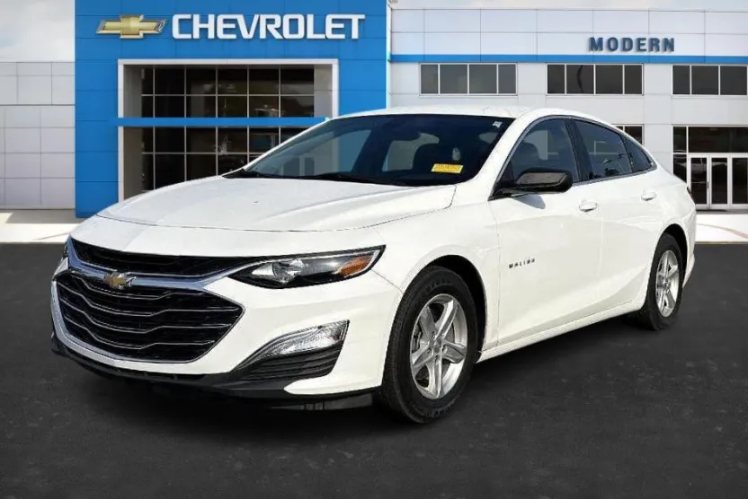 2020 Chevrolet Malibu photo 1