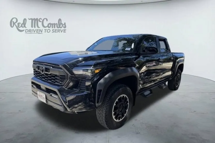 2024 Toyota Tacoma 4x4 TRD photo 1