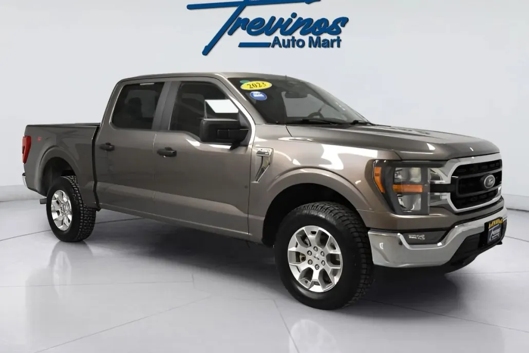 2023 Ford F-150 XLT photo 1