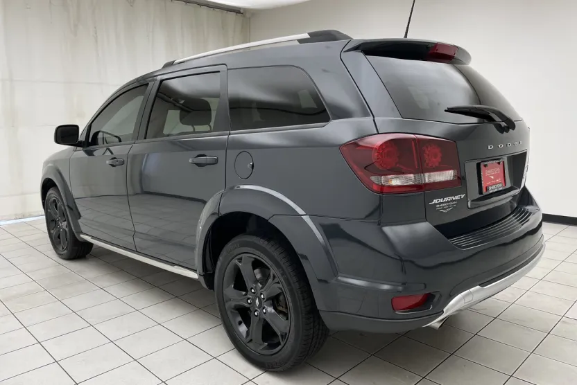 2018 Dodge Journey Crossroad photo 1