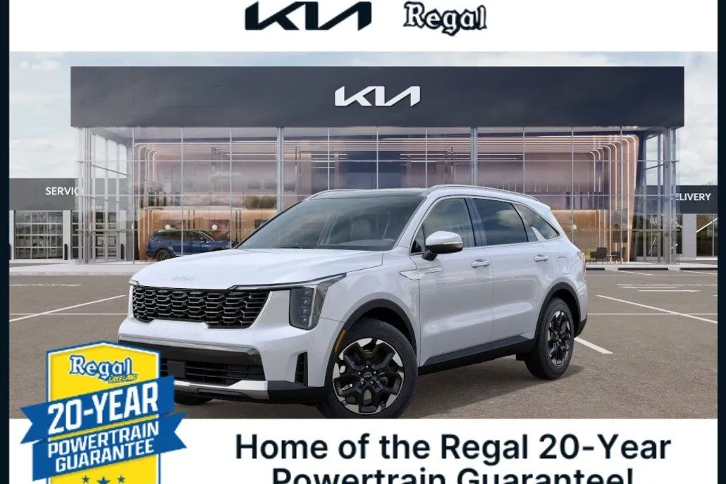 2025 Kia Sorento S photo 1
