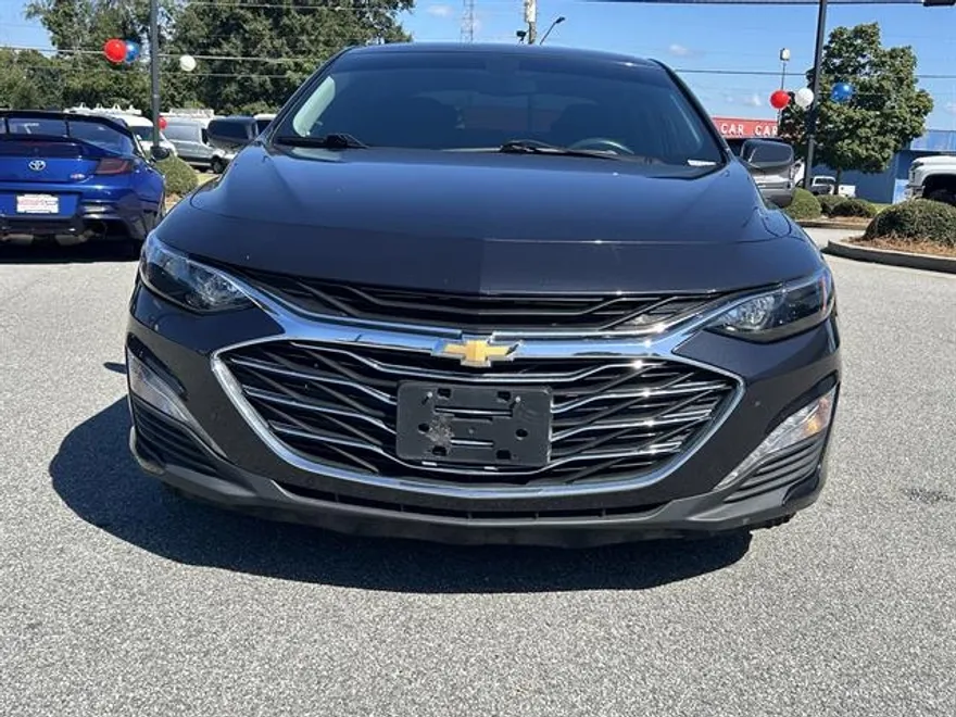2022 Chevrolet Malibu 1LT photo 1