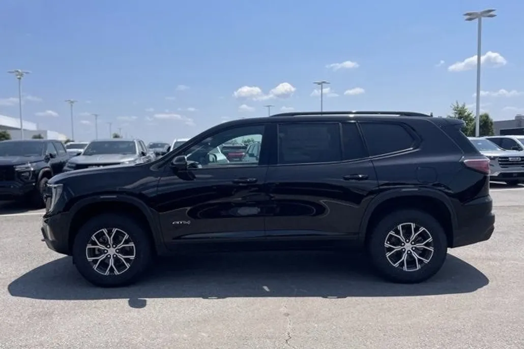 2026 Gmc Acadia AT4 photo 1