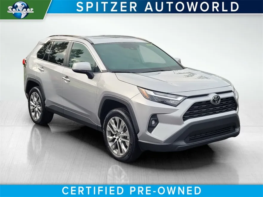 2022 Toyota RAV4 XLE Premium photo 1