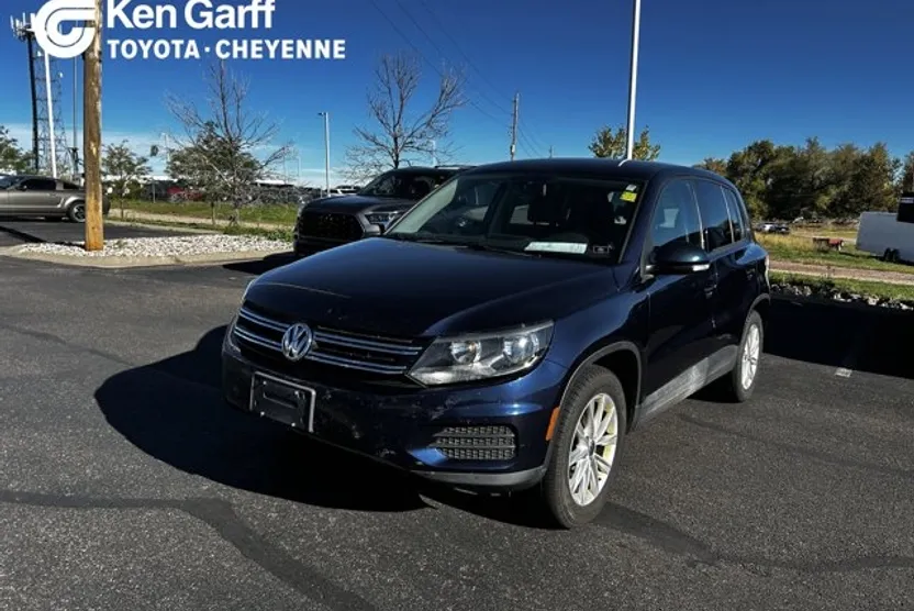 2014 Volkswagen Tiguan SE photo 1