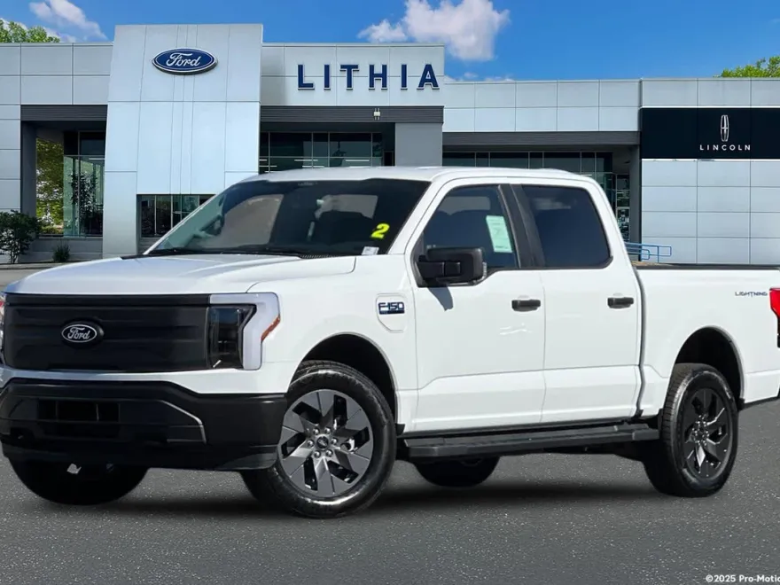 2024 Ford F-150 Lightning photo 1