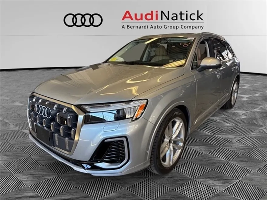 2025 Audi Q7 55 Premium Plus photo 1