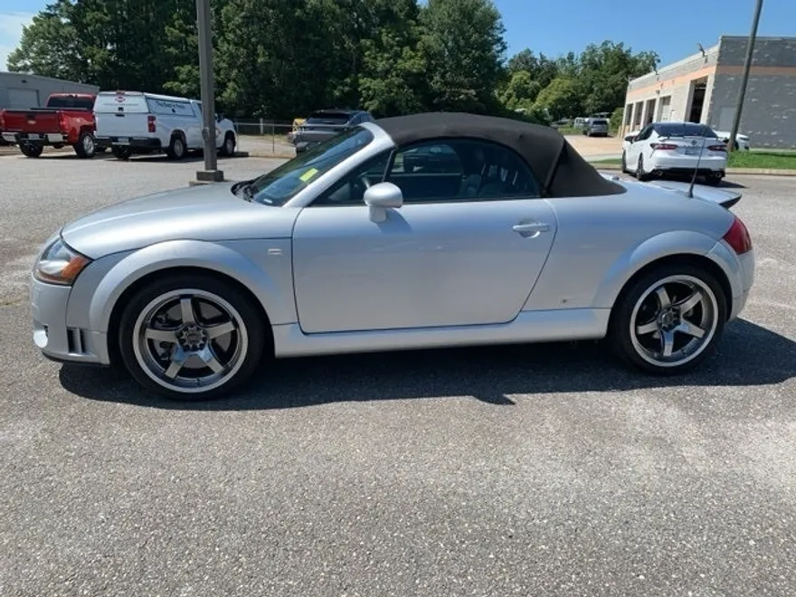 2004 Audi TT Roadster Quattro photo 1