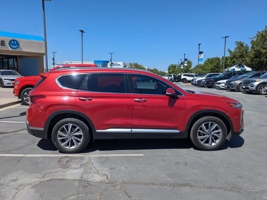 2020 Hyundai Santa Fe SEL photo 1