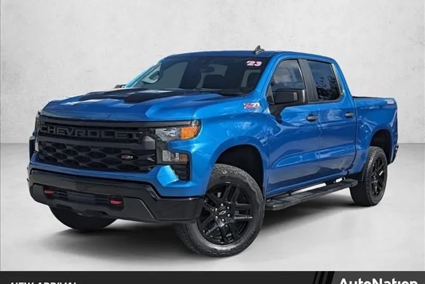 2023 Chevrolet Silverado 1500 Custom Trail Boss photo 1