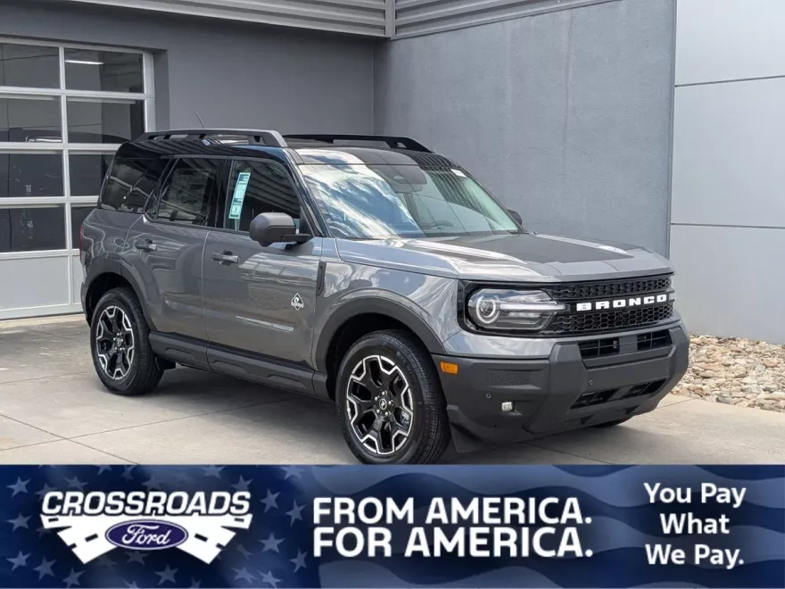 2025 Ford Bronco Sport Outer Banks photo 1
