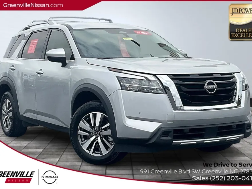 2023 Nissan Pathfinder SL photo 1