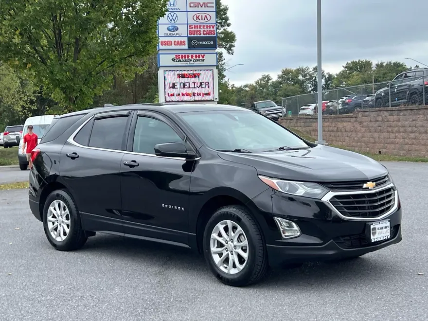 2018 Chevrolet Equinox LT photo 1