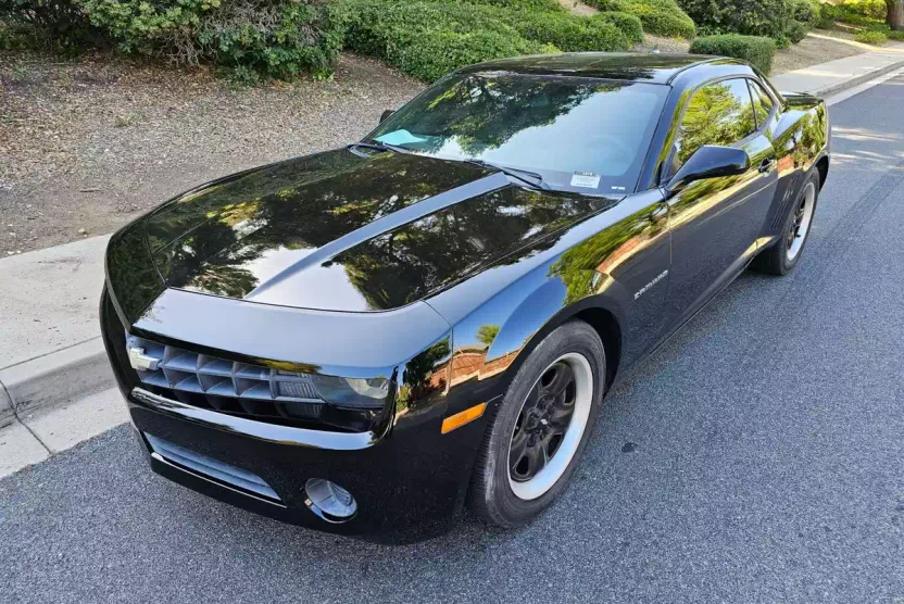 2013 Chevrolet Camaro LS Coupe photo 1