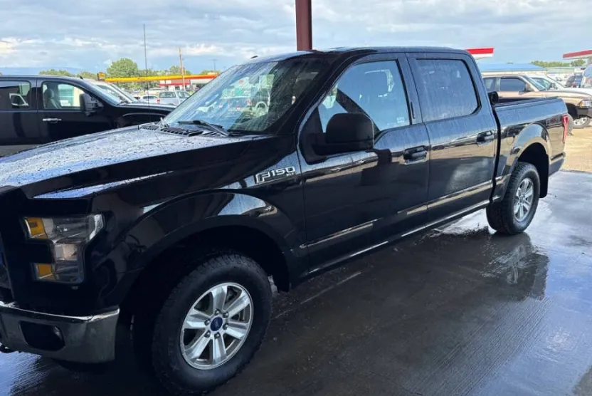 2016 Ford F-150 XL photo 1