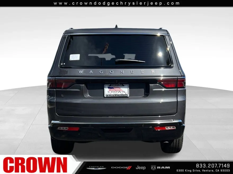 2025 Jeep Wagoneer Base photo 1