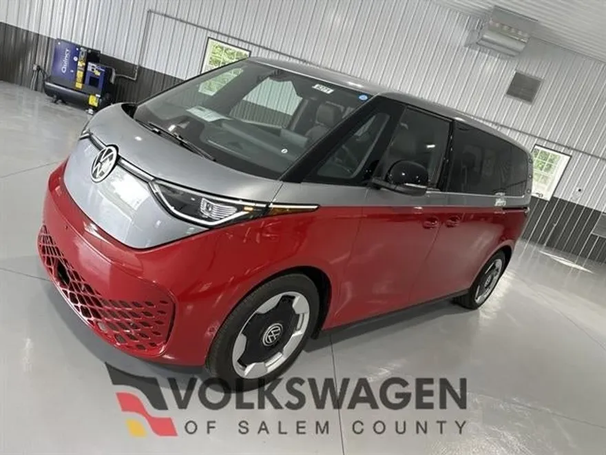 2025 Volkswagen ID. Buzz Pro Plus photo 1
