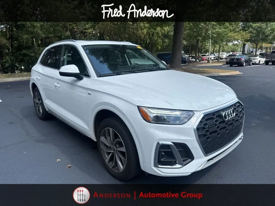 2024 Audi Q5 45 S line Premium photo 1