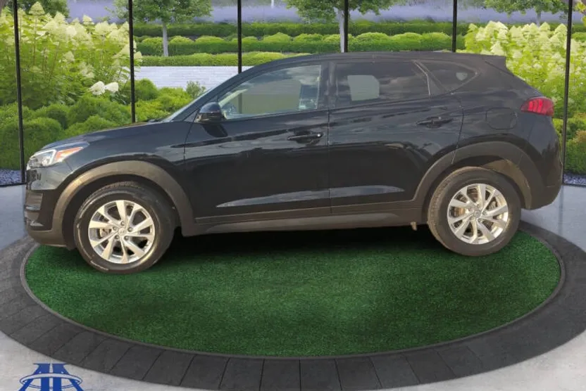 2021 Hyundai Tucson SE photo 1