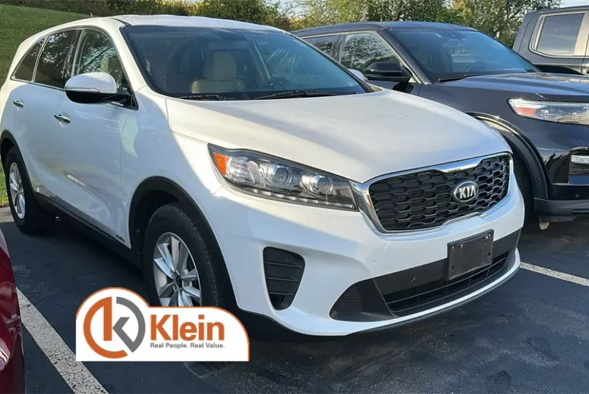 2019 Kia Sorento LX V6 photo 1