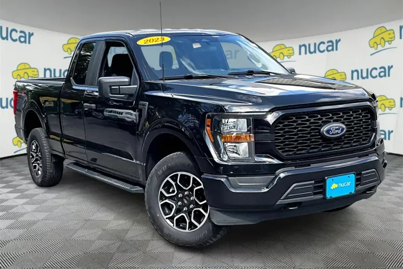 2023 Ford F-150 XL photo 1