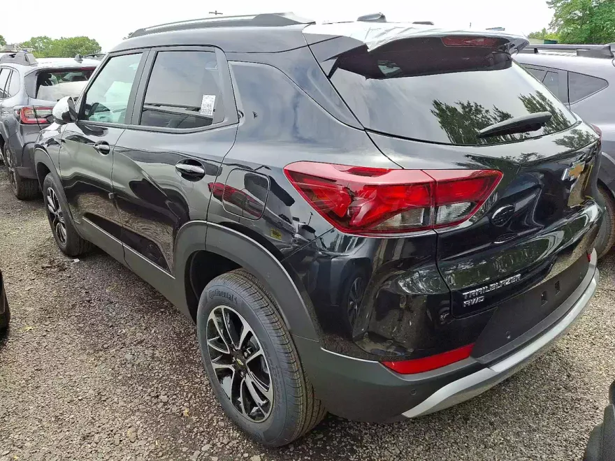 2026 Chevrolet Trailblazer LT photo 1