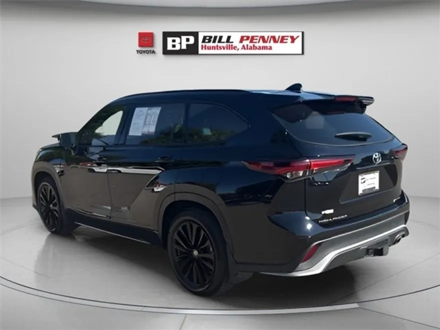 2024 Toyota Highlander XSE photo 1