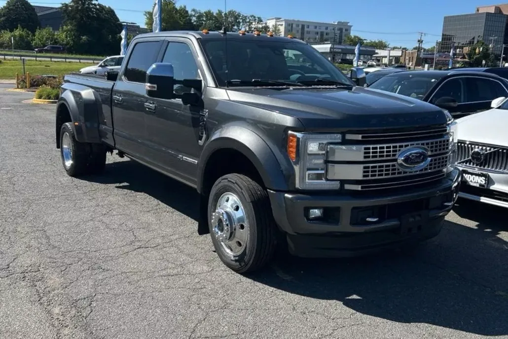 2019 Ford F-450 XL photo 1