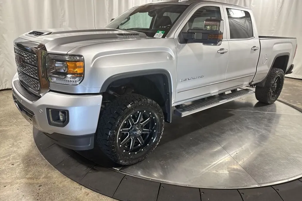 2018 Gmc Sierra Denali photo 1