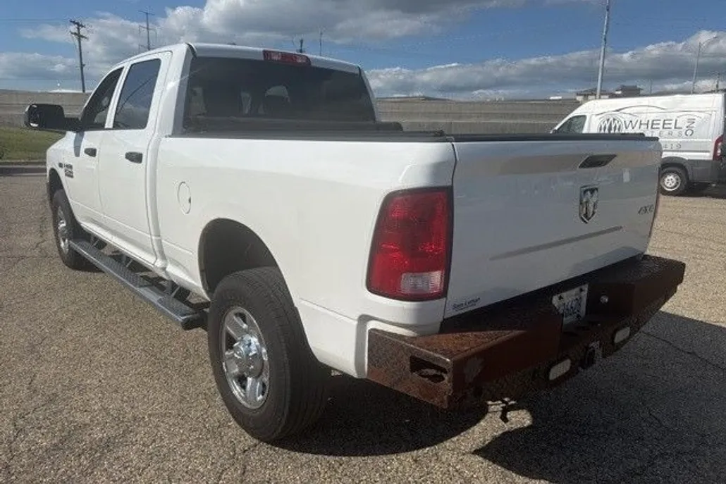 2017 Ram 2500 Tradesman photo 1