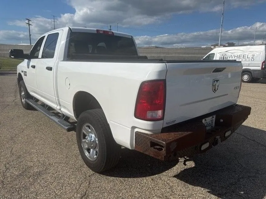 2017 Ram 2500 Tradesman photo 1