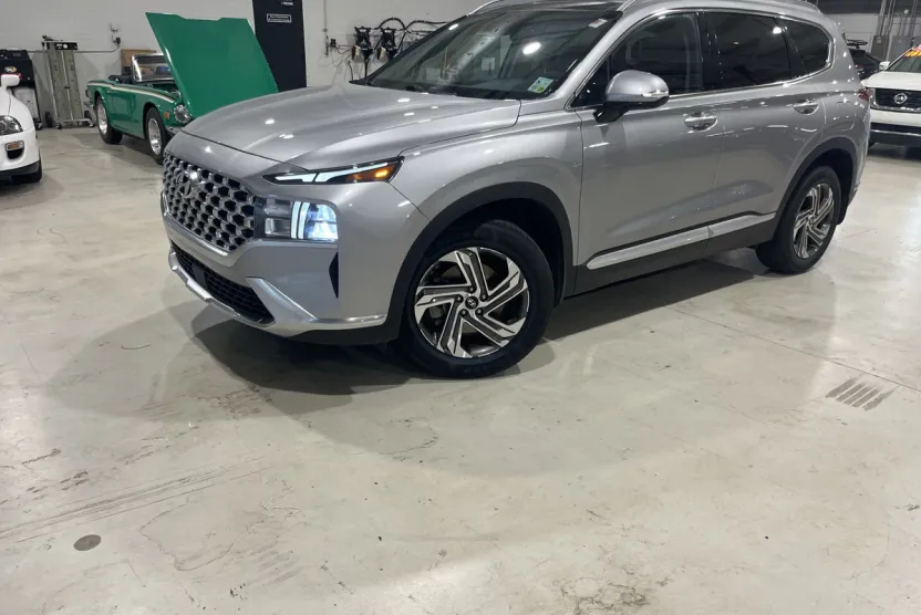 2023 Hyundai Santa Fe SEL Premium photo 1