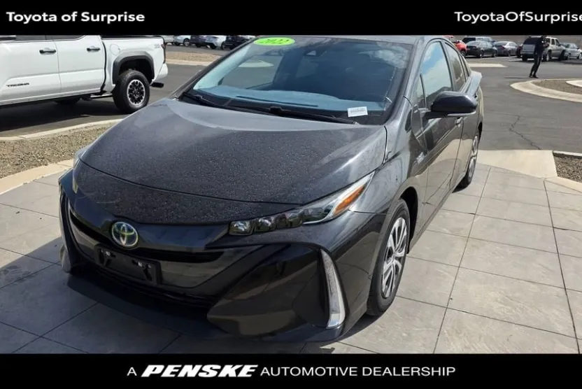2022 Toyota Prius Prime XLE photo 1