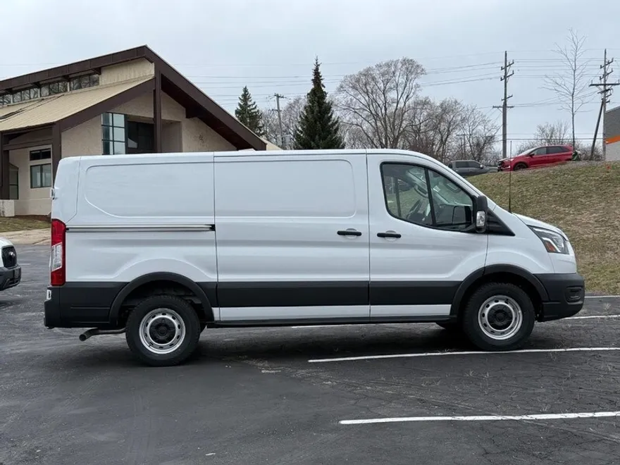 2025 Ford Transit Cargo Van photo 1