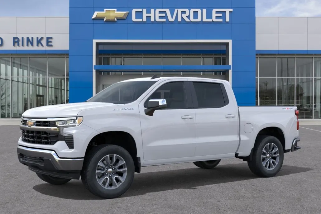 2026 Chevrolet Silverado 1500 LT photo 1