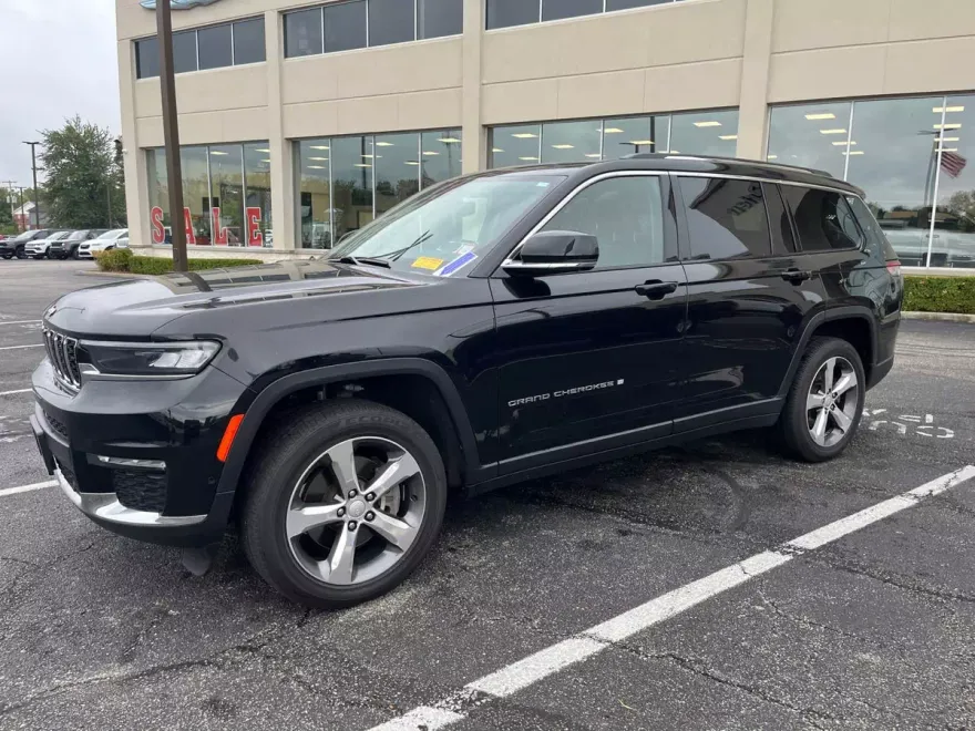 2021 Jeep Grand Cherokee Limited photo 1