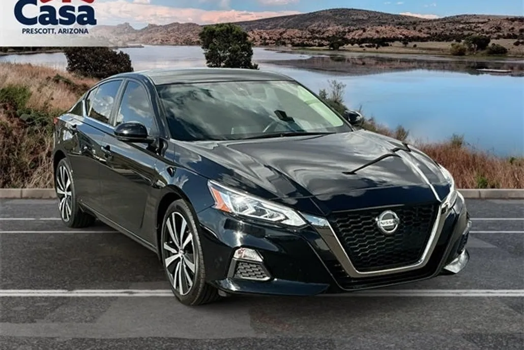 2020 Nissan Altima 2.5 SR photo 1
