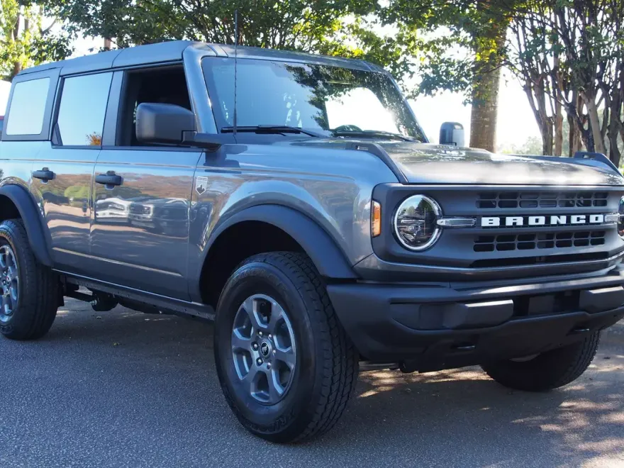 2025 Ford Bronco Big Bend photo 1
