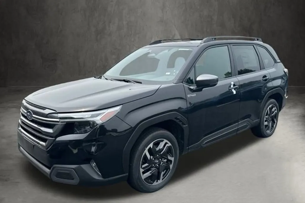2025 Subaru Forester Limited photo 1