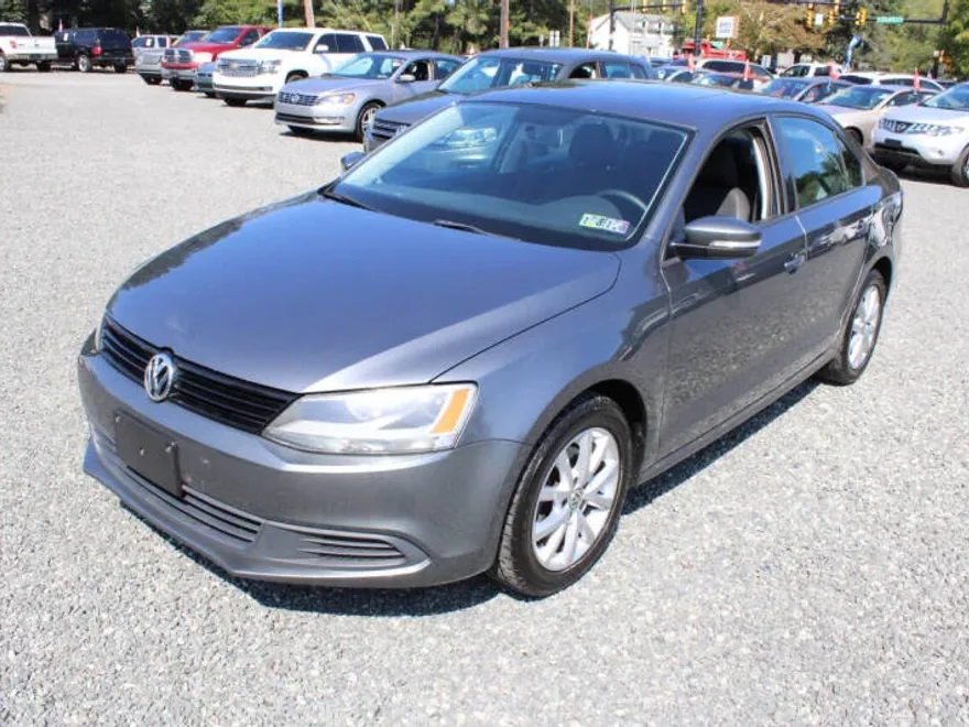 2012 Volkswagen Jetta SE photo 1