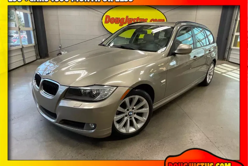 2011 Bmw 328i xDrive Sports Wagon photo 1
