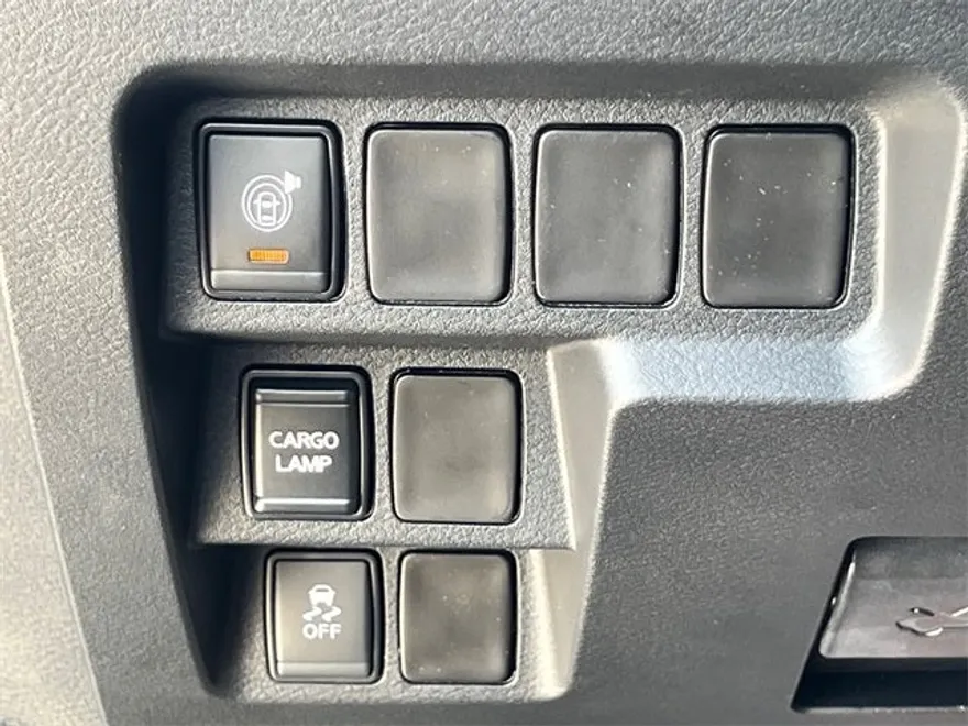 2025 Nissan Frontier PRO-X photo 20