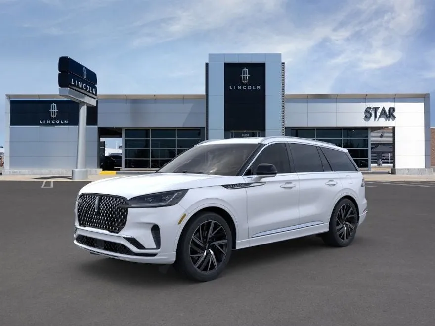 2025 Lincoln Aviator Black Label photo 1